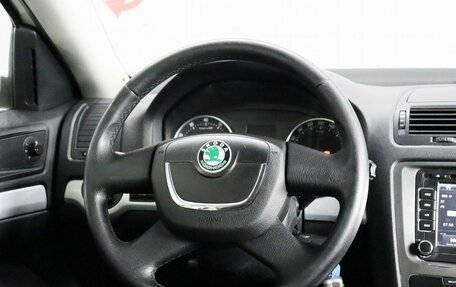 Skoda Octavia, 2011 год, 880 000 рублей, 17 фотография