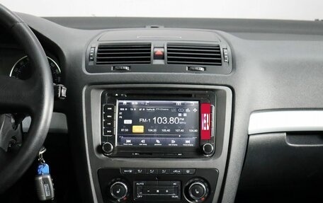 Skoda Octavia, 2011 год, 880 000 рублей, 18 фотография