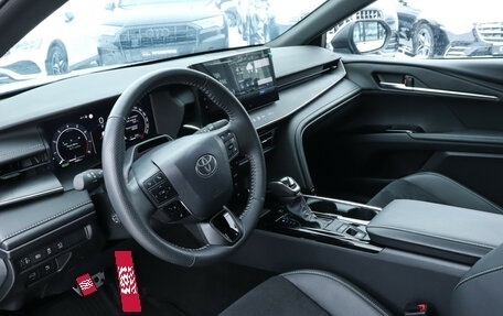 Toyota Camry, 2025 год, 4 430 000 рублей, 13 фотография