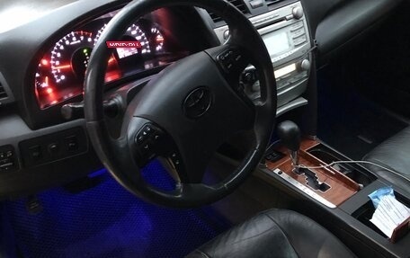 Toyota Camry, 2011 год, 990 000 рублей, 7 фотография