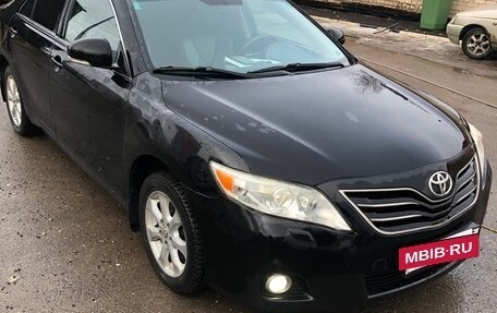 Toyota Camry, 2011 год, 990 000 рублей, 14 фотография