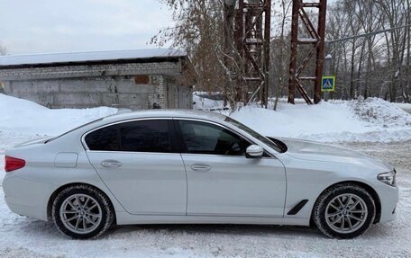 BMW 5 серия, 2017 год, 3 фотография