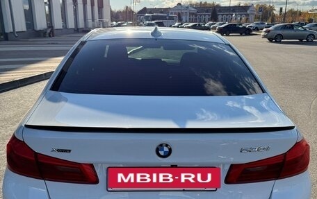 BMW 5 серия, 2018 год, 3 999 000 рублей, 7 фотография
