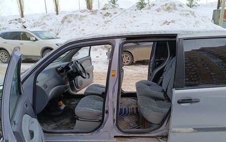 Toyota Raum I, 1997 год, 330 000 рублей, 5 фотография