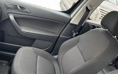 Skoda Yeti I рестайлинг, 2015 год, 1 650 000 рублей, 20 фотография