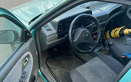 Daewoo Nexia I рестайлинг, 2000 год, 80 000 рублей, 6 фотография