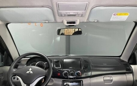 Mitsubishi L200 IV рестайлинг, 2011 год, 1 450 000 рублей, 7 фотография