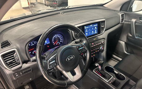 KIA Sportage IV рестайлинг, 2018 год, 1 970 000 рублей, 15 фотография