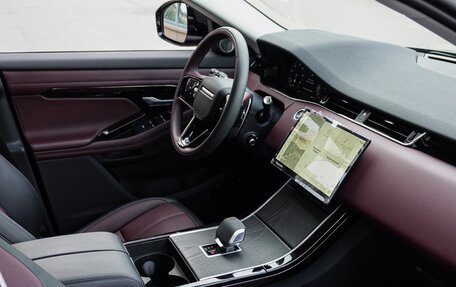 Land Rover Range Rover Evoque II, 2025 год, 6 350 000 рублей, 9 фотография