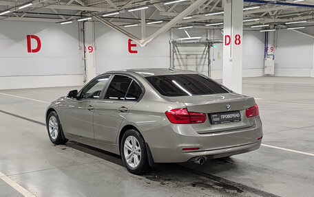 BMW 3 серия, 2017 год, 1 680 000 рублей, 11 фотография