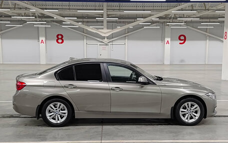 BMW 3 серия, 2017 год, 1 680 000 рублей, 8 фотография