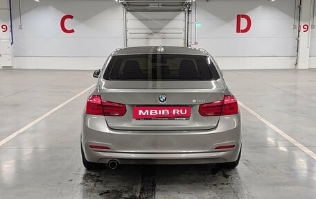 BMW 3 серия, 2017 год, 1 680 000 рублей, 10 фотография