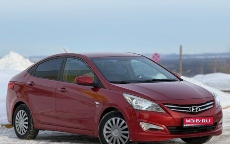 Hyundai Solaris II рестайлинг, 2016 год, 690 000 рублей, 1 фотография