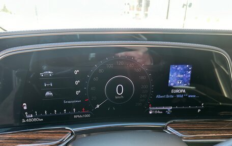 Cadillac Escalade V, 2022 год, 10 499 000 рублей, 12 фотография