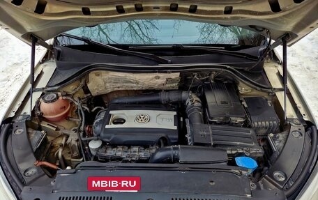 Volkswagen Tiguan I, 2011 год, 1 180 000 рублей, 27 фотография