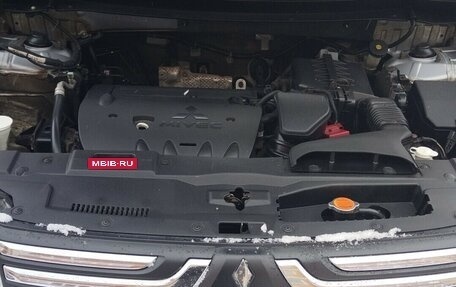 Mitsubishi Outlander III рестайлинг 3, 2012 год, 1 600 000 рублей, 7 фотография