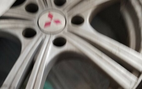 Mitsubishi Outlander III рестайлинг 3, 2012 год, 1 600 000 рублей, 22 фотография