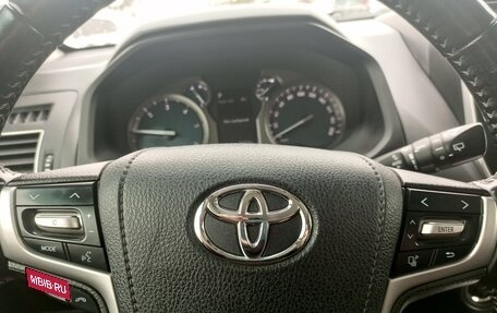 Toyota Land Cruiser Prado 150 рестайлинг 2, 2021 год, 5 875 000 рублей, 24 фотография