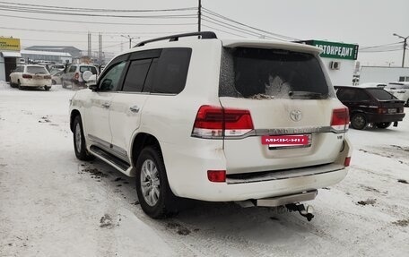 Toyota Land Cruiser 200, 2018 год, 7 000 000 рублей, 2 фотография