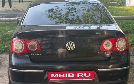 Volkswagen Passat B6, 2008 год, 600 000 рублей, 2 фотография