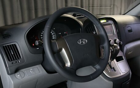 Hyundai Grand Starex Grand Starex I рестайлинг 2, 2011 год, 1 399 000 рублей, 9 фотография