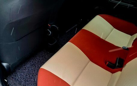 Toyota Aqua I, 2014 год, 950 000 рублей, 15 фотография