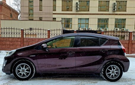 Toyota Aqua I, 2014 год, 950 000 рублей, 3 фотография