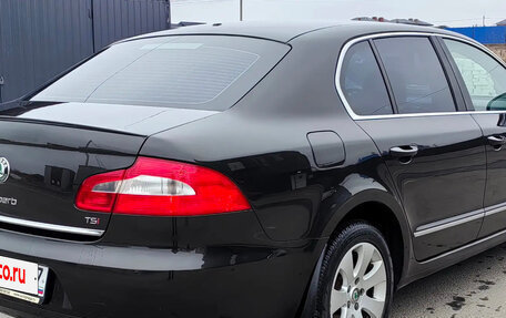 Skoda Superb III рестайлинг, 2012 год, 1 150 000 рублей, 3 фотография