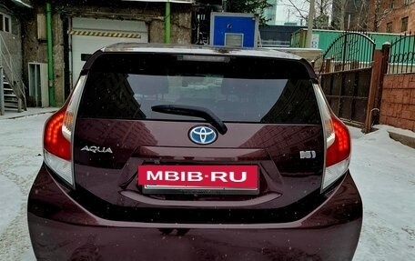 Toyota Aqua I, 2014 год, 950 000 рублей, 5 фотография