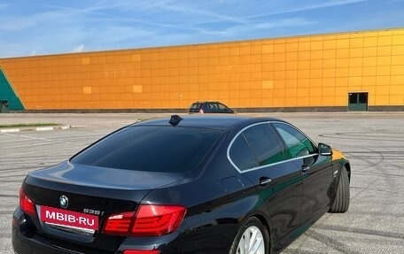 BMW 5 серия, 2011 год, 2 500 000 рублей, 6 фотография