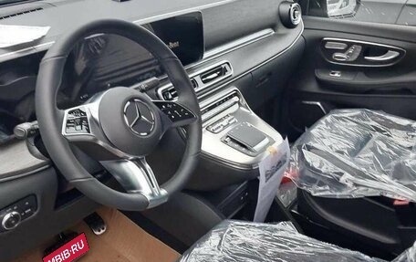 Mercedes-Benz V-Класс, 2026 год, 15 200 000 рублей, 3 фотография