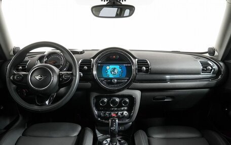 MINI Clubman, 2019 год, 2 450 000 рублей, 15 фотография