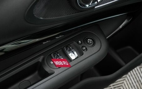 MINI Clubman, 2019 год, 2 450 000 рублей, 18 фотография