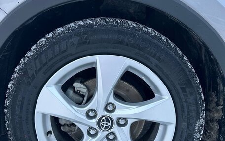 Toyota C-HR I рестайлинг, 2018 год, 1 900 000 рублей, 7 фотография