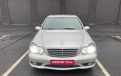 Mercedes-Benz C-Класс, 2005 год, 750 000 рублей, 1 фотография