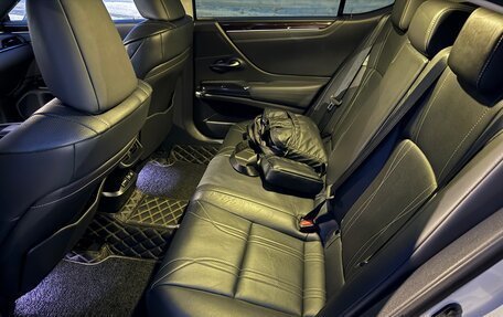 Lexus ES VII, 2018 год, 4 200 000 рублей, 16 фотография