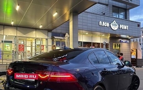 Jaguar XE I рестайлинг, 2016 год, 2 250 000 рублей, 4 фотография