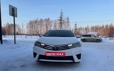 Toyota Corolla, 2013 год, 1 350 000 рублей, 3 фотография