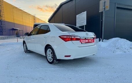 Toyota Corolla, 2013 год, 1 350 000 рублей, 8 фотография