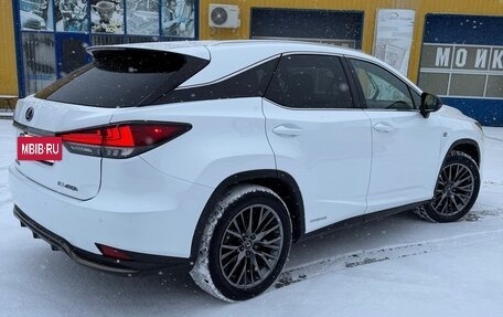 Lexus RX IV рестайлинг, 2021 год, 6 500 000 рублей, 4 фотография