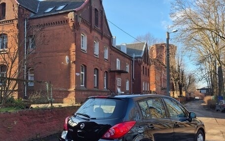 Nissan Tiida, 2010 год, 900 000 рублей, 2 фотография