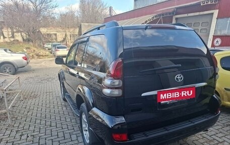 Toyota Land Cruiser Prado 120 рестайлинг, 2007 год, 2 500 000 рублей, 10 фотография