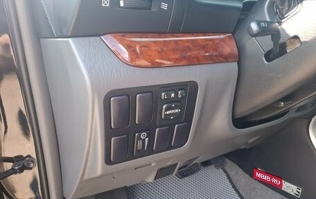 Toyota Land Cruiser Prado 120 рестайлинг, 2007 год, 2 500 000 рублей, 15 фотография