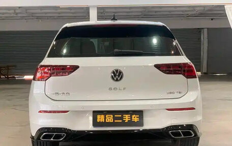 Volkswagen Golf VIII, 2023 год, 1 647 000 рублей, 3 фотография