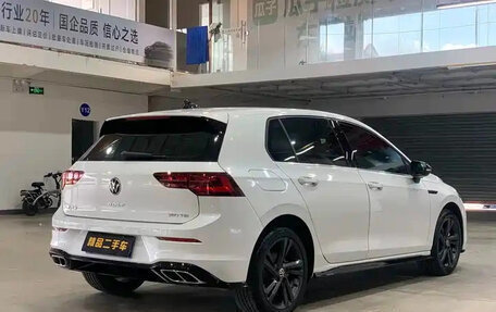 Volkswagen Golf VIII, 2023 год, 1 647 000 рублей, 4 фотография