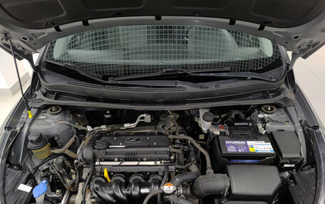 Hyundai Solaris II рестайлинг, 2013 год, 783 000 рублей, 13 фотография