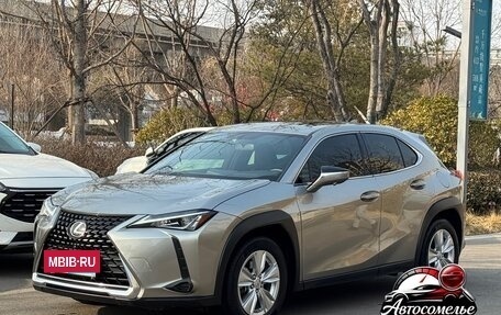 Lexus UX I, 2022 год, 2 500 000 рублей, 2 фотография