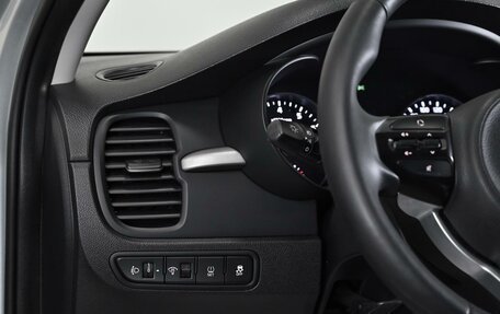 KIA Rio IV, 2018 год, 1 249 000 рублей, 11 фотография