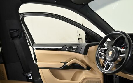 Porsche Cayenne III, 2015 год, 3 199 000 рублей, 14 фотография