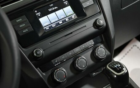 Skoda Octavia, 2014 год, 949 000 рублей, 10 фотография